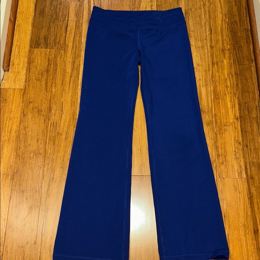 Under Armour Women's Navy Blue Flared Leggings
